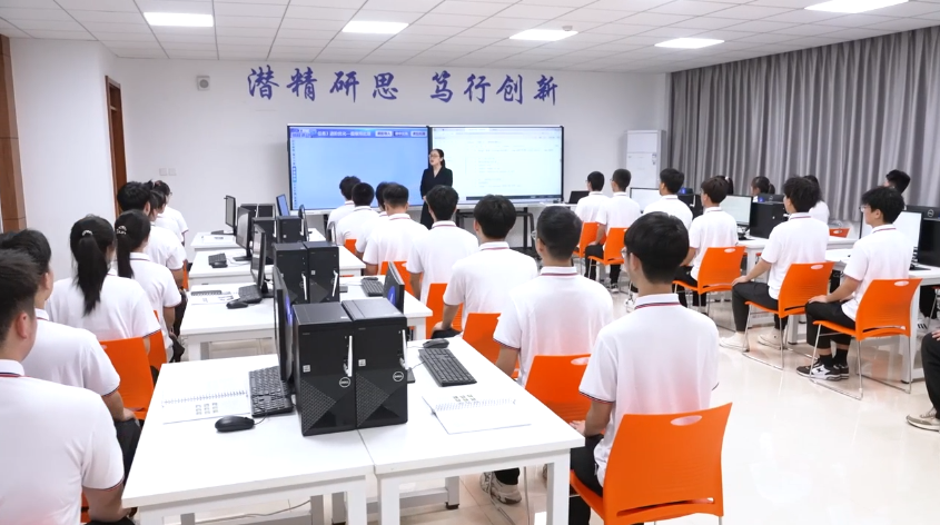 教学实训环境.png 教学实训环境.png